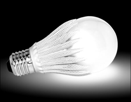 C. Crane Geobulb 3 LED Lightbulb (Warm White)