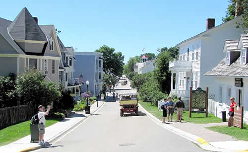 mackinac-island-neighbourhood
