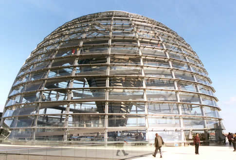 new-dome-on-reichstag.jpg